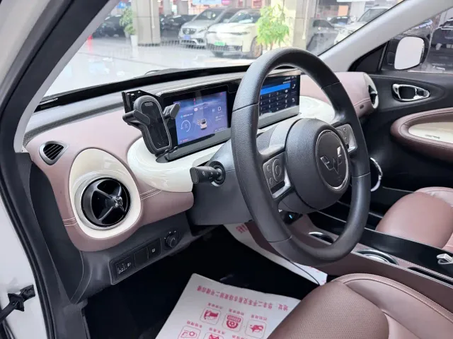 Wuling Bingo — Фото автомобиля 18
