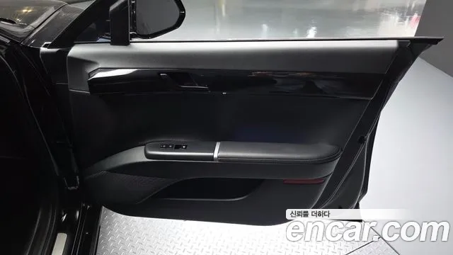 Hyundai Grandeur GN7 — Фото автомобиля 13