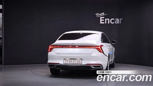 Kia K8 — Фото автомобиля 4