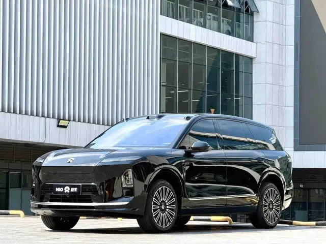 Фотография автомобиля — Nio ES8