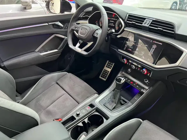 Audi Q3 — Фото автомобиля 20
