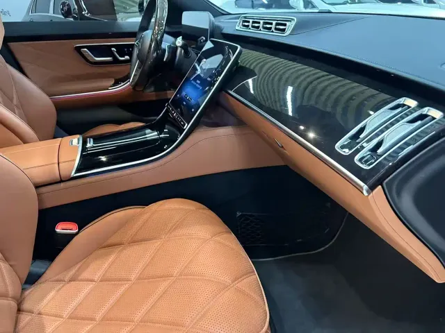 Mercedes-Benz Maybach S-Class — Фото автомобиля 8