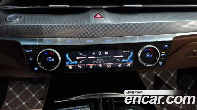 Genesis G80 Бензин 2.5 турбо AWD — Фото автомобиля 23