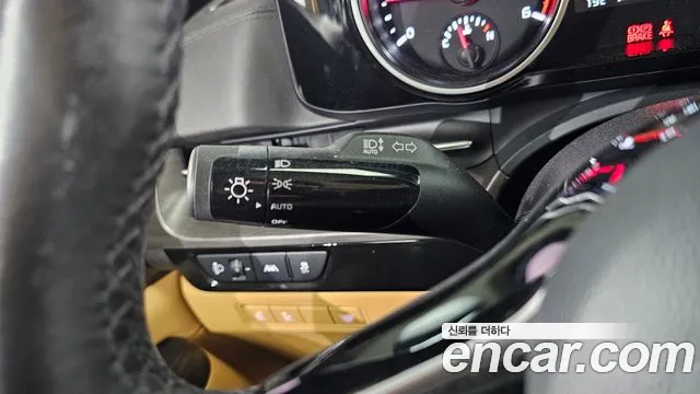 Kia Canival Carnival 4 поколение Дизель 9 мест Prestige — Фото автомобиля 30