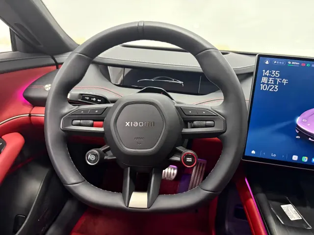 Xiaomi SU7 — Фото автомобиля 13