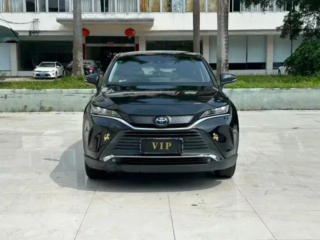Toyota Lingfang HARRIER 2022 Hybrid 2.5L CVT 2WD Luxury Edition — Фото автомобиля 2