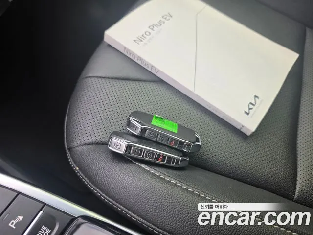 Kia Niro Niro Plus Air — Фото автомобиля 5