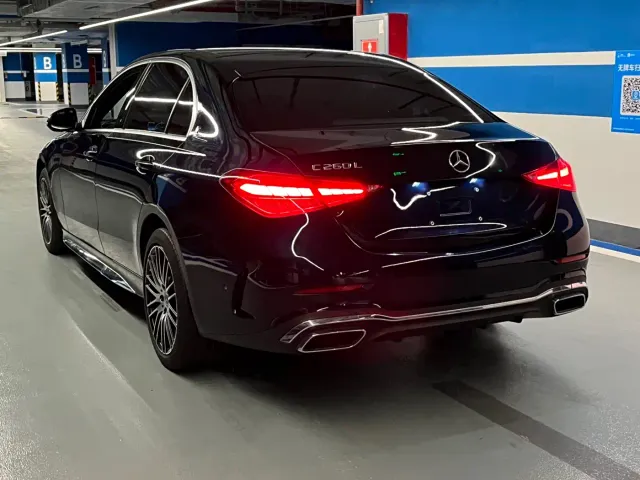 Mercedes-Benz C-Class — Фото автомобиля 7