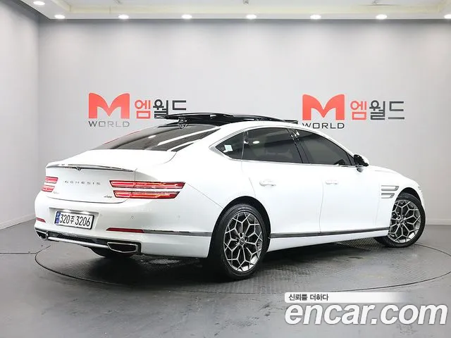 Genesis G80 Бензин 2.5 турбо AWD — Фото автомобиля 4
