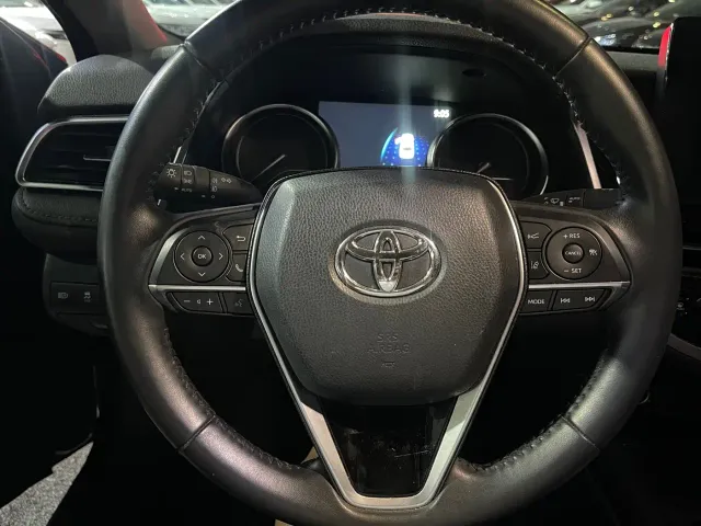 Toyota Camry — Фото автомобиля 6