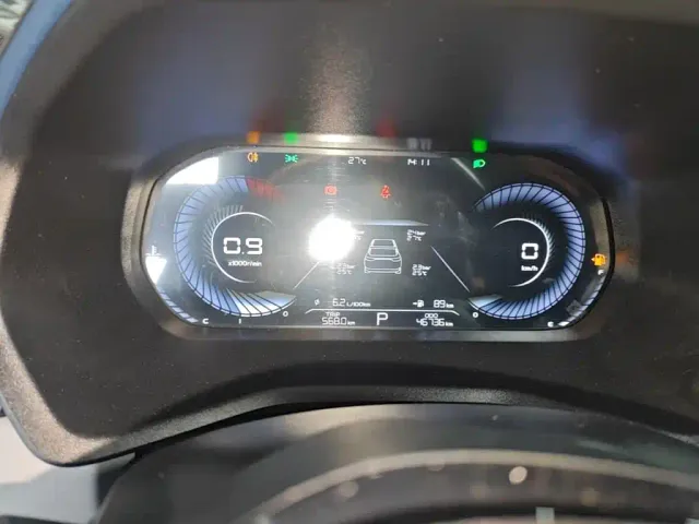 Geely Emgrand — Фото автомобиля 11