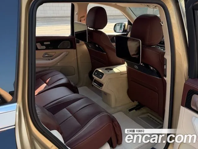 Mercedes-Benz GLS-Class — Фото автомобиля 13