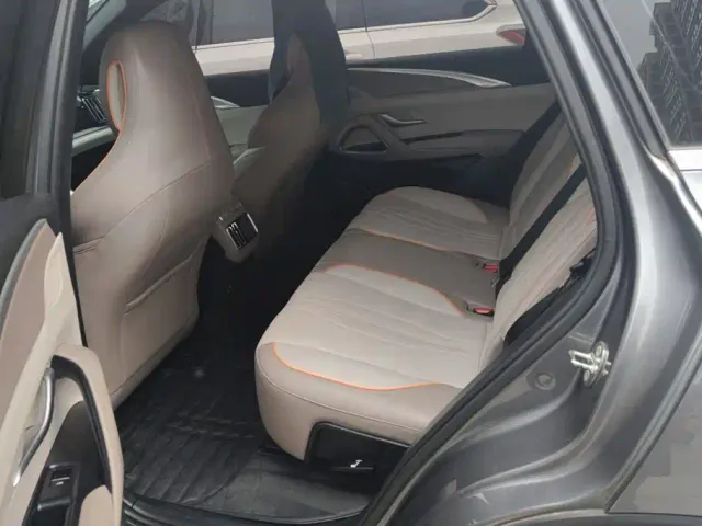 BYD Song Pro — Фото автомобиля 11