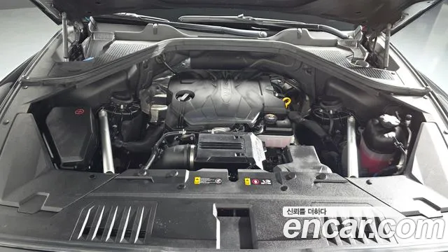 Genesis GV80 — Фото автомобиля 9