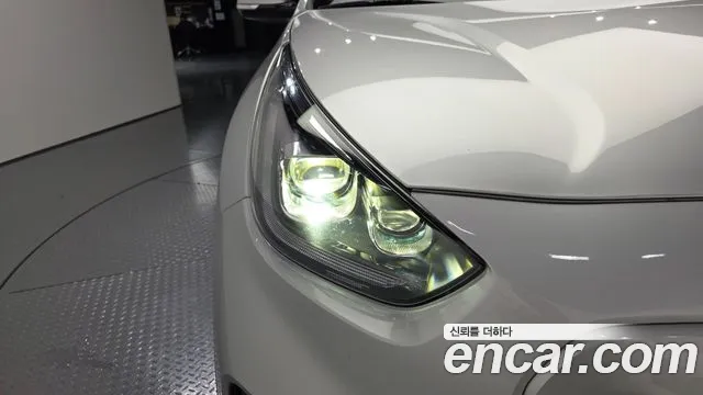 Kia Niro Niro Plus Air — Фото автомобиля 22