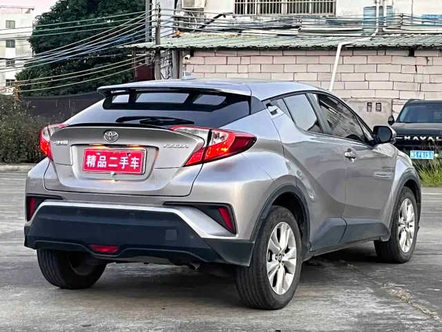 Toyota IZOA — Фото автомобиля 4