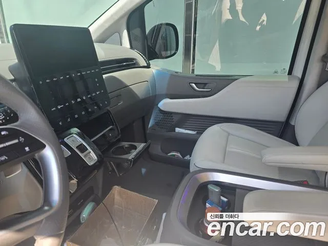 Hyundai Staria — Фото автомобиля 19