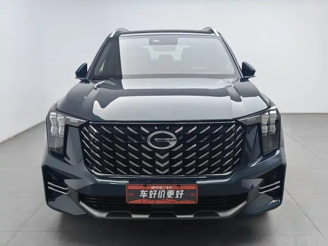 GAC Trumpchi GS8 — Фото автомобиля 3