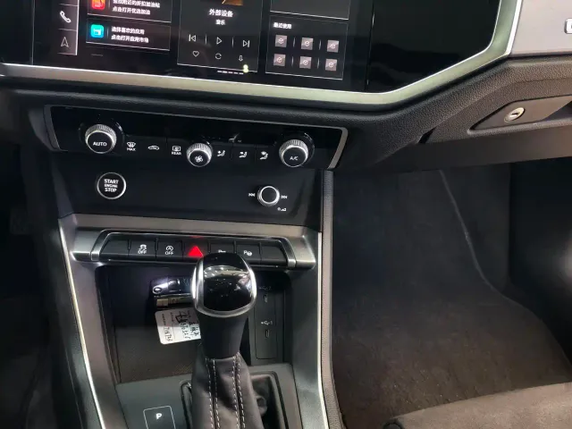 Audi Q3 — Фото автомобиля 19