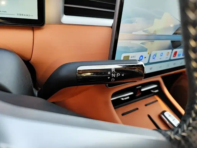 Landian E5 PLUS — Фото автомобиля 13