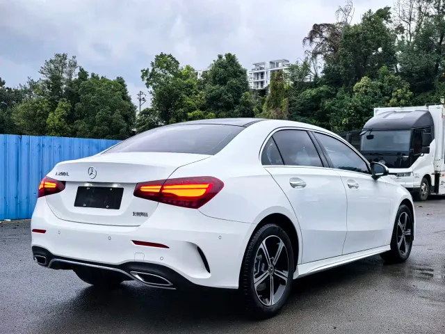 Mercedes-Benz A-Class — Фото автомобиля 15