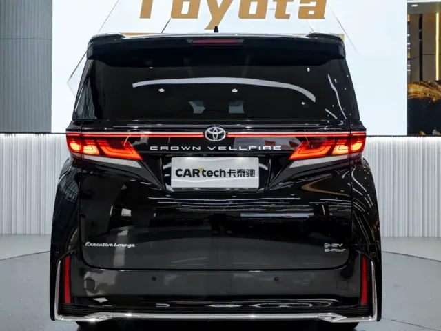 Toyota Vellfire — Фото автомобиля 5