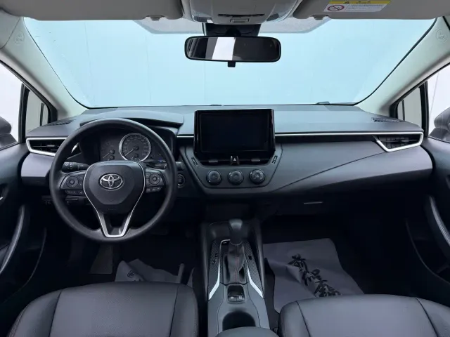 Toyota Corolla — Фото автомобиля 6