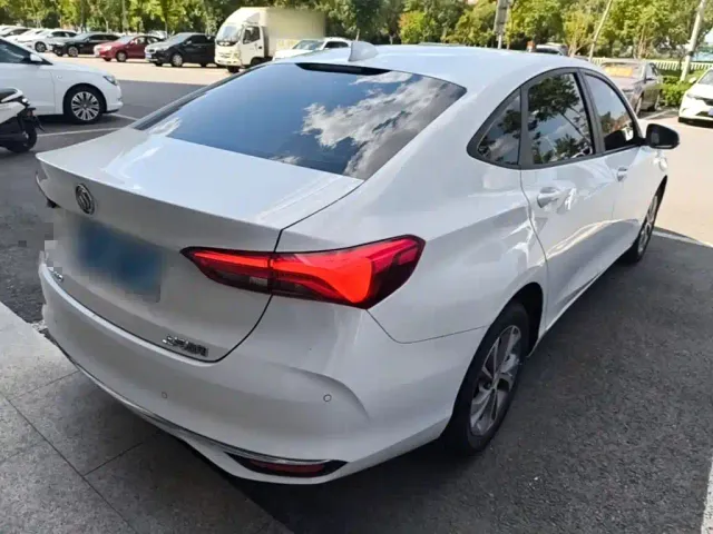 Buick Verano — Фото автомобиля 6