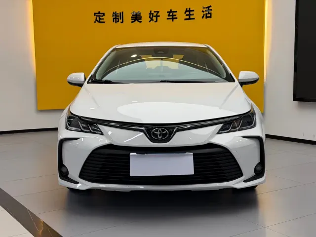 Toyota Corolla — Фото автомобиля 2