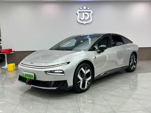 Фотография автомобиля — Xpeng P7+