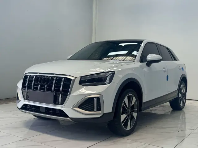 Фотография автомобиля — Audi Q2L