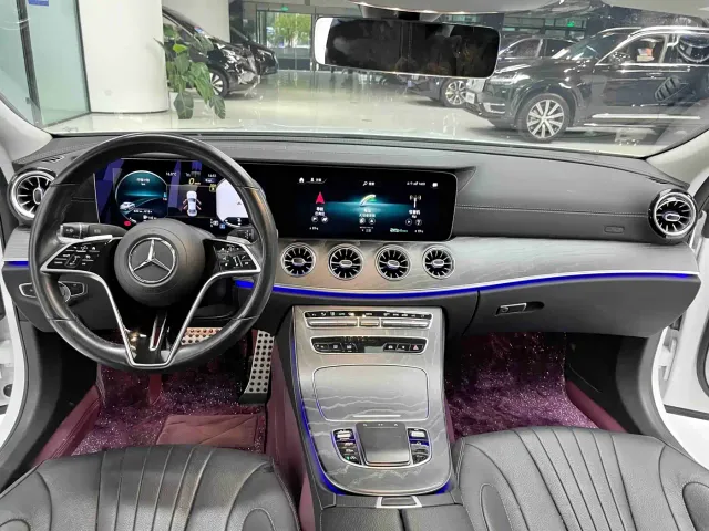 Mercedes-Benz CLS-Class — Фото автомобиля 5