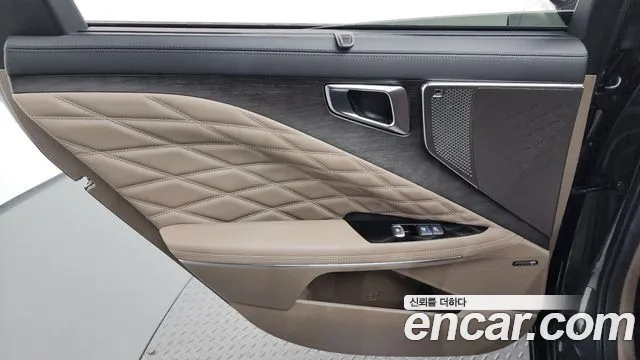 Kia K8 2.5 Бензин 2WD — Фото автомобиля 18