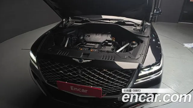 Genesis GV80 2.5T Бензин 2WD — Фото автомобиля 6