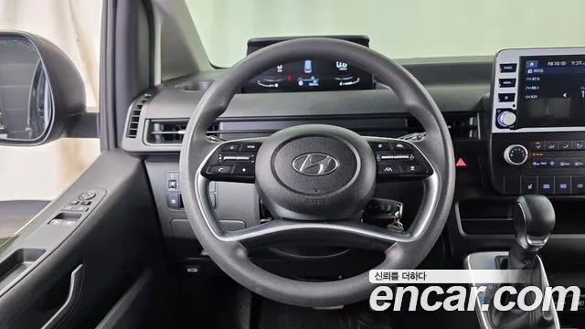Hyundai Staria Staria 4WD Tourer 11 мест — Фото автомобиля 12