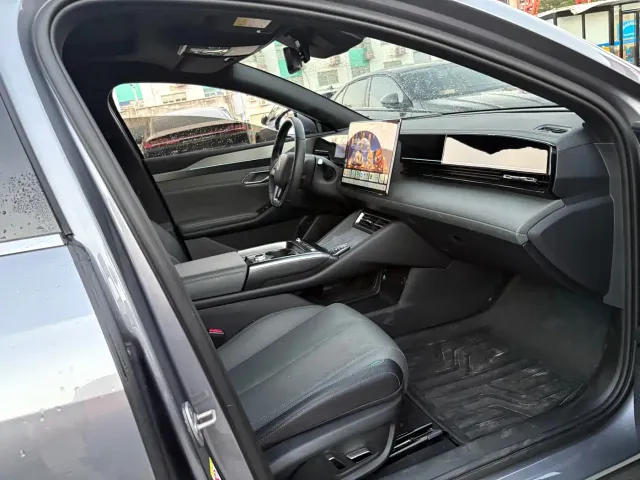BYD Qin L — Фото автомобиля 7