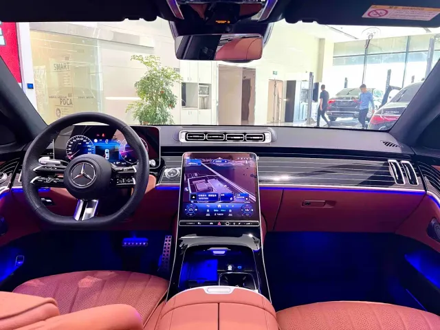 Mercedes-Benz S-Class — Фото автомобиля 8