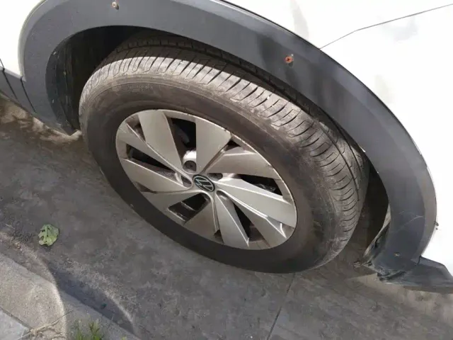 Volkswagen Tharu — Фото автомобиля 6