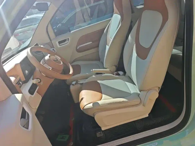 Wuling Hongguang Mini EV — Фото автомобиля 14