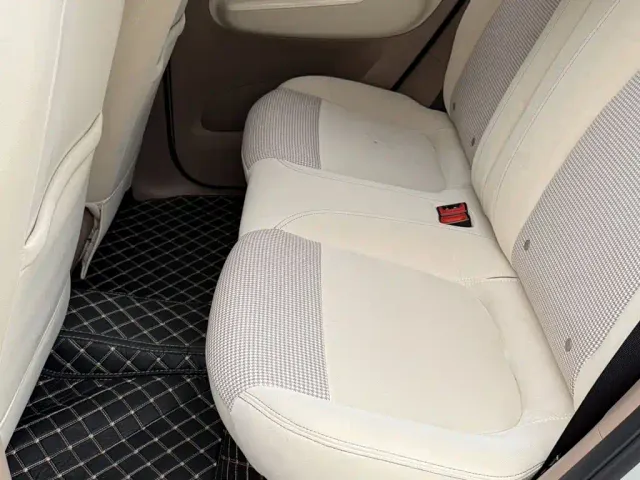 Wuling Hongguang Mini EV — Фото автомобиля 6