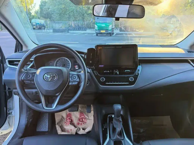 Toyota Corolla — Фото автомобиля 12