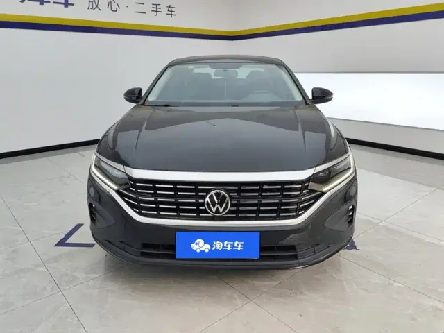 Volkswagen Passat — Фото автомобиля 2