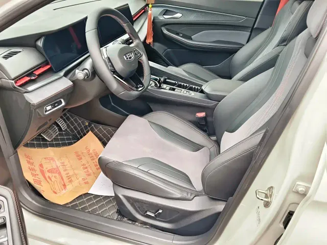 Geely Binrui — Фото автомобиля 4