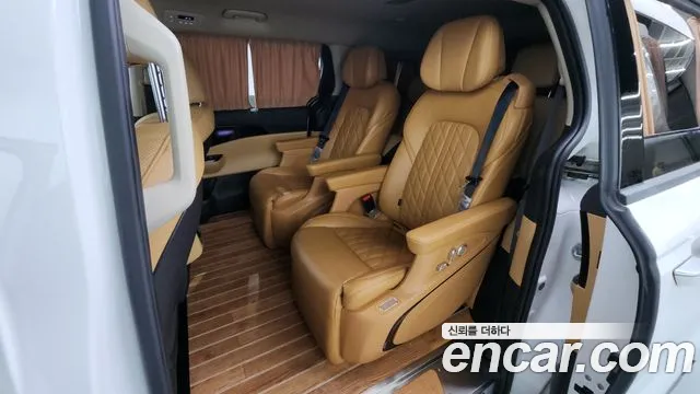 Kia Canival Carnival 4 поколение Дизель 9 мест Signature — Фото автомобиля 12