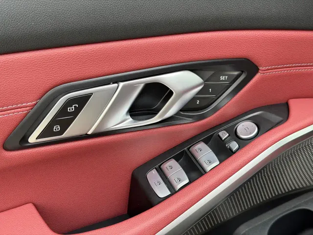 BMW 3 Series — Фото автомобиля 17