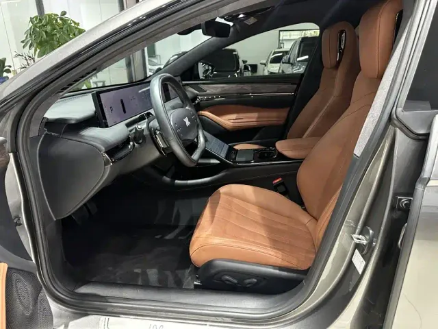IM Motors L7 — Фото автомобиля 3