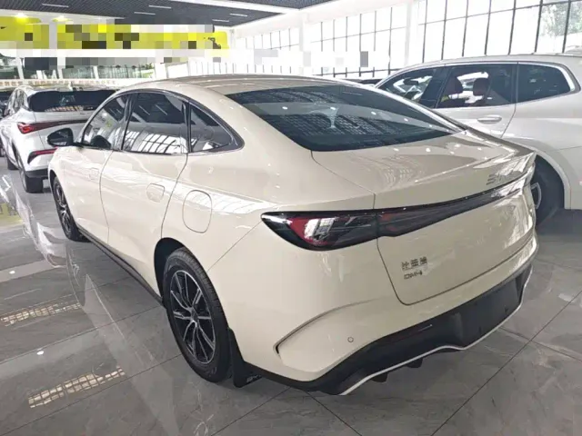 BYD Seal 06 — Фото автомобиля 4