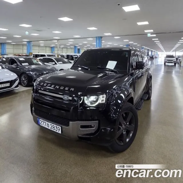 Фотография автомобиля — Land Rover Defender L663
