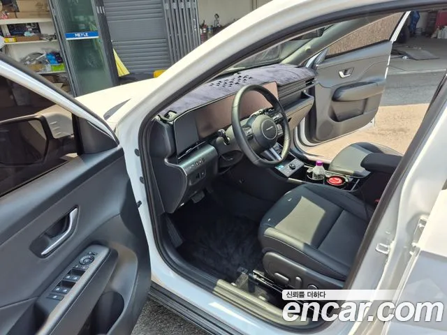 Hyundai Kona SX2 — Фото автомобиля 4
