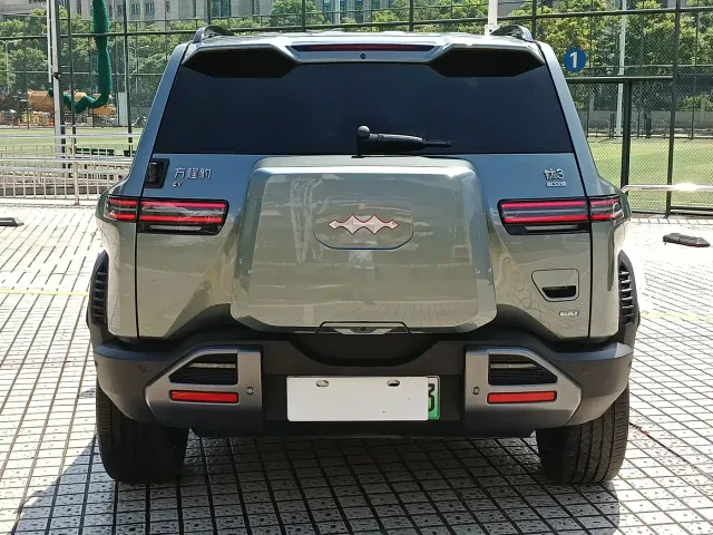 BYD FangChengBao Titanium 3 — Фото автомобиля 4